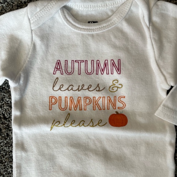 Pumpkin-Themed Kids Bodysuits - Picture 2 of 5